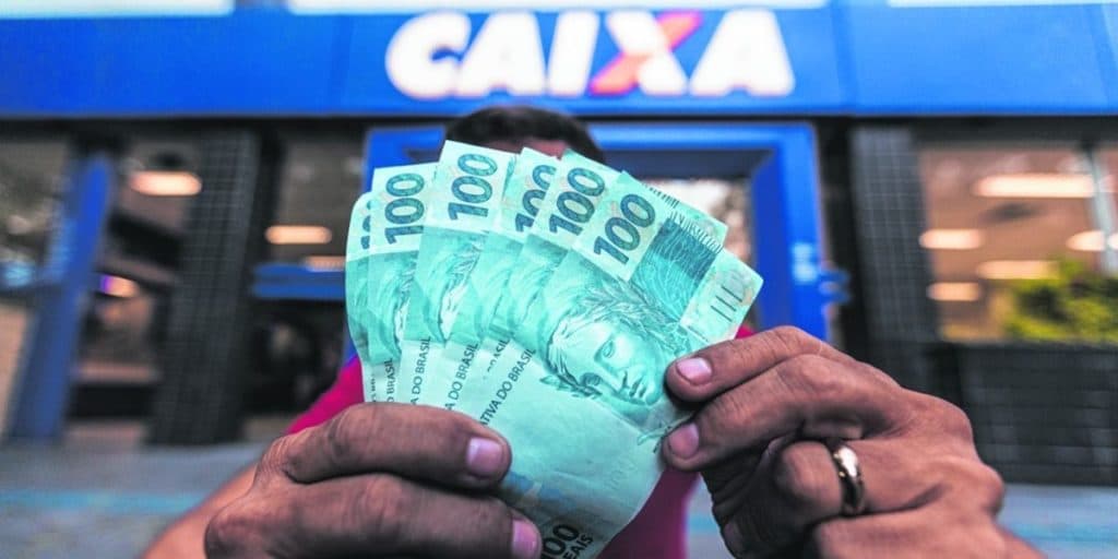 Auxílio Emergencial 2021 começou a ser pago hoje; confira o calendário completo