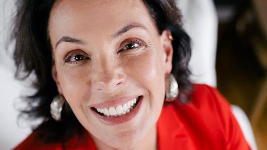 "Página encerrada", Carolina Ferraz detona fim de carreira após ser tirada do ar na Record