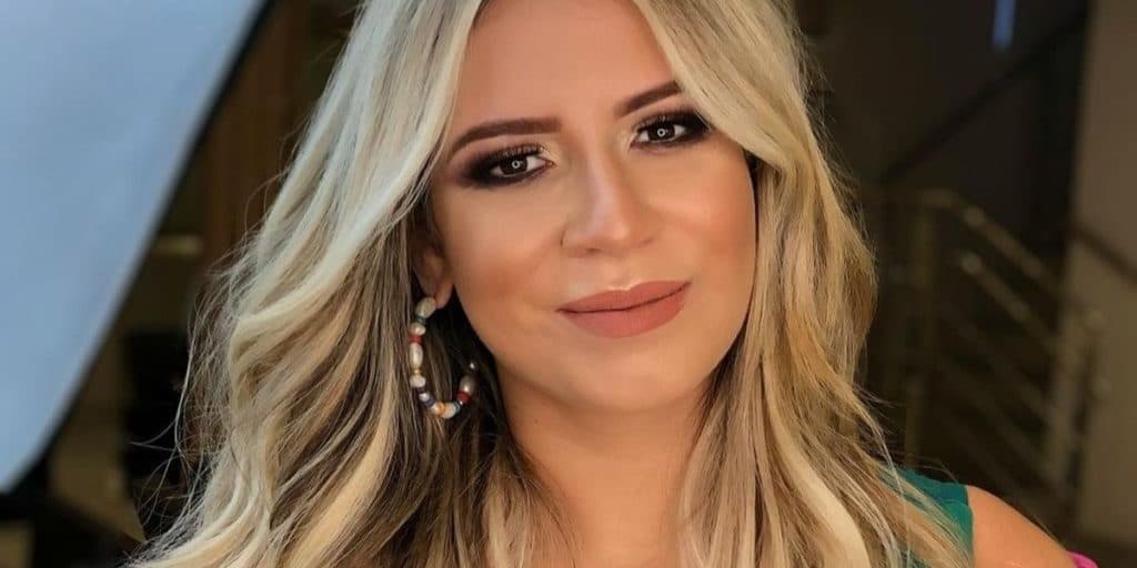 Mesmo sem shows, Marília Mendonça ganha fortuna milionária sem sair de casa e valor chocante é exposto; Veja