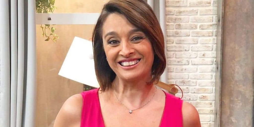 Catia Fonseca não se aguenta, expõe tudo que pensa e escandaliza ao vivo: "Quer transar? Faz as coisas direito"
