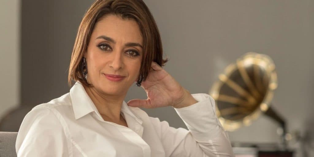 Catia Fonseca é interrompida na Band, explode e precisa ser acolhida pelo marido ao vivo: "Não adianta"