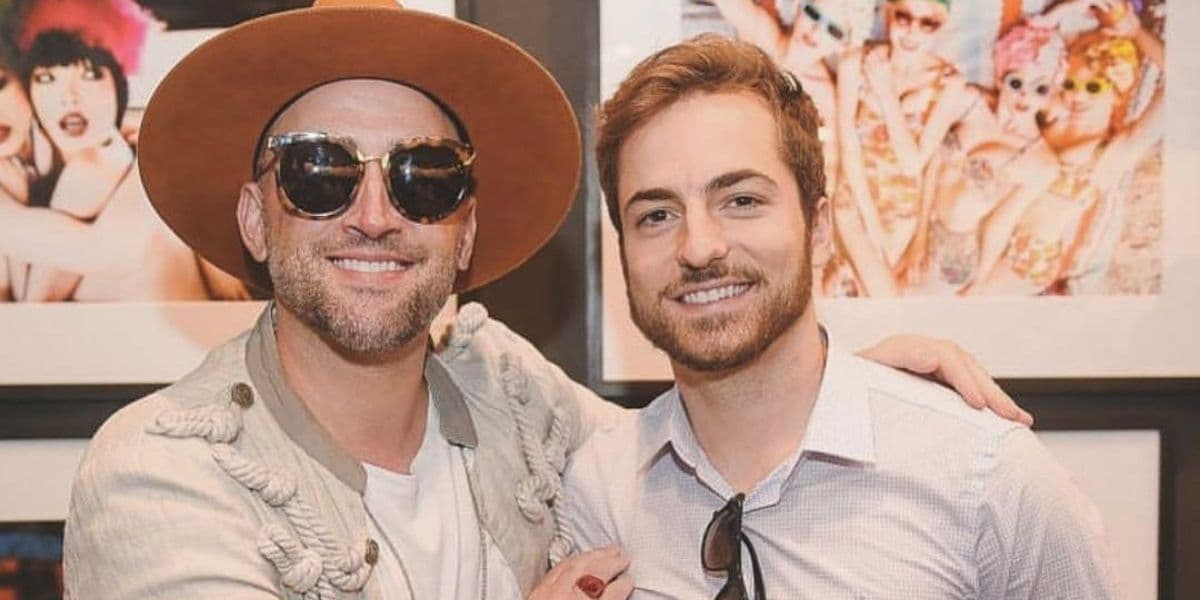 “Conversando com Jesus”, diz marido de Paulo Gustavo com ator em estado crítico e irmã exigindo fim “Conversando com Jesus”, diz marido de Paulo Gustavo com ator em estado crítico e irmã exigindo fim