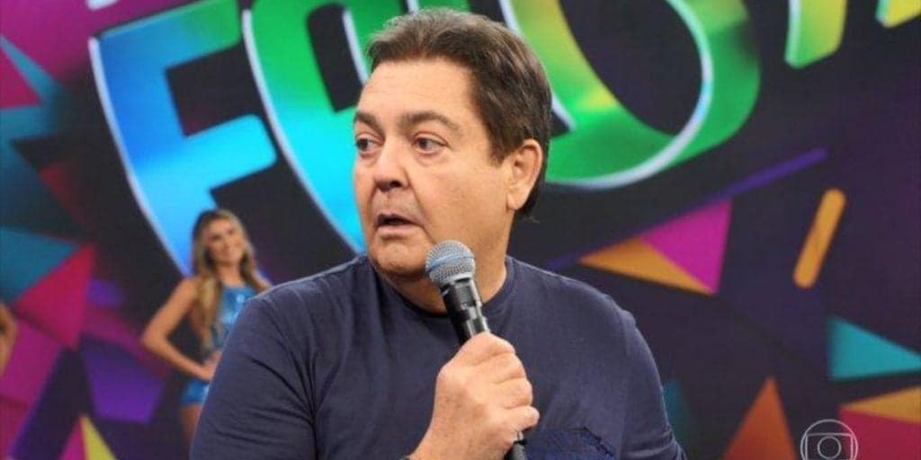 Faustão tem demissão da Globo antecipada às pressas e emissora faz último programa após 32 anos