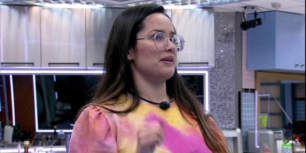 Juliette é humilhada no BBB21, dá a volta por cima e 'janta' brother com invertida certeira: "Rainha"