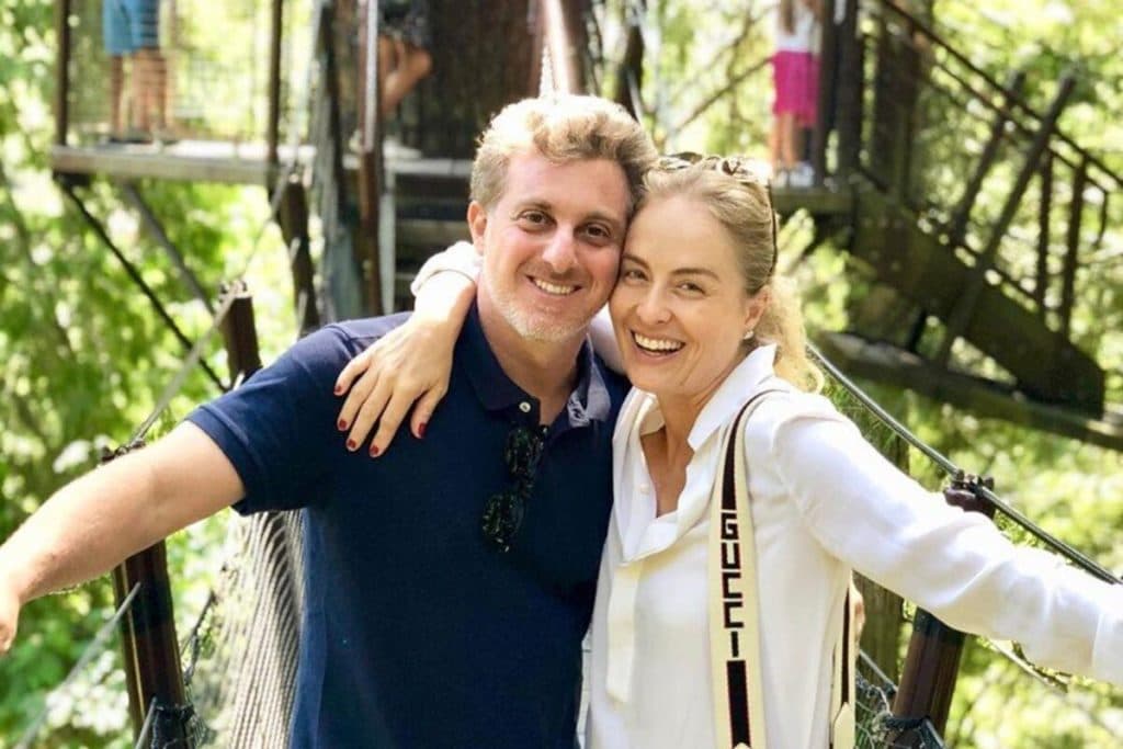 Luciano Huck vira alvo da grande mídia ao se aventurar na política