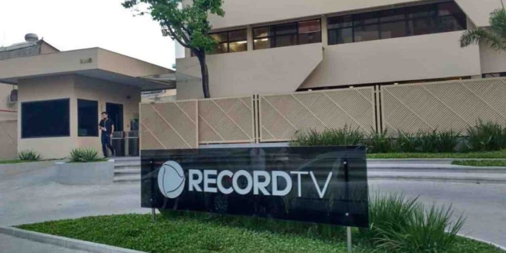 Urgente! Record é obrigada a encerrar atividades, sai do ar e emite comunicado ao público: “Suspensão imediata”