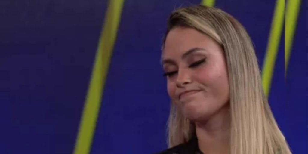 Sarah, escorraçada ao vivo por Faustão, expõe arrependimento e publica texto destruidor