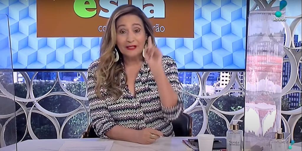 "Foi constatado", programa de Sonia Abrão é interrompido às pressas e pior notícia é confirmada ao vivo na RedeTV