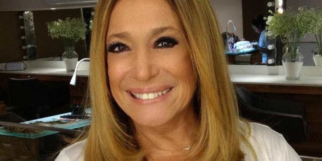 Em luta contra o câncer, Susana Vieira quebra o silêncio, expõe perda do cabelo e mostra foto: “Essa semana”