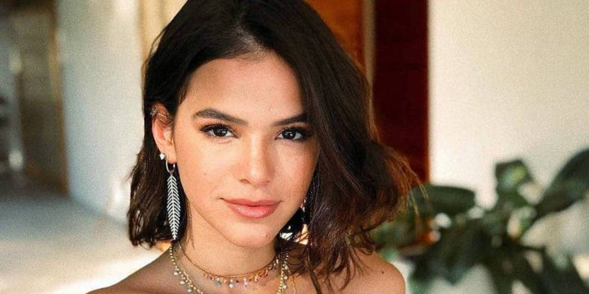 Bruna Marquezine revela sofrer de ansiedade (Foto: Reprodução) Bruna Marquezine revela sofrer de ansiedade (Foto: Reprodução)