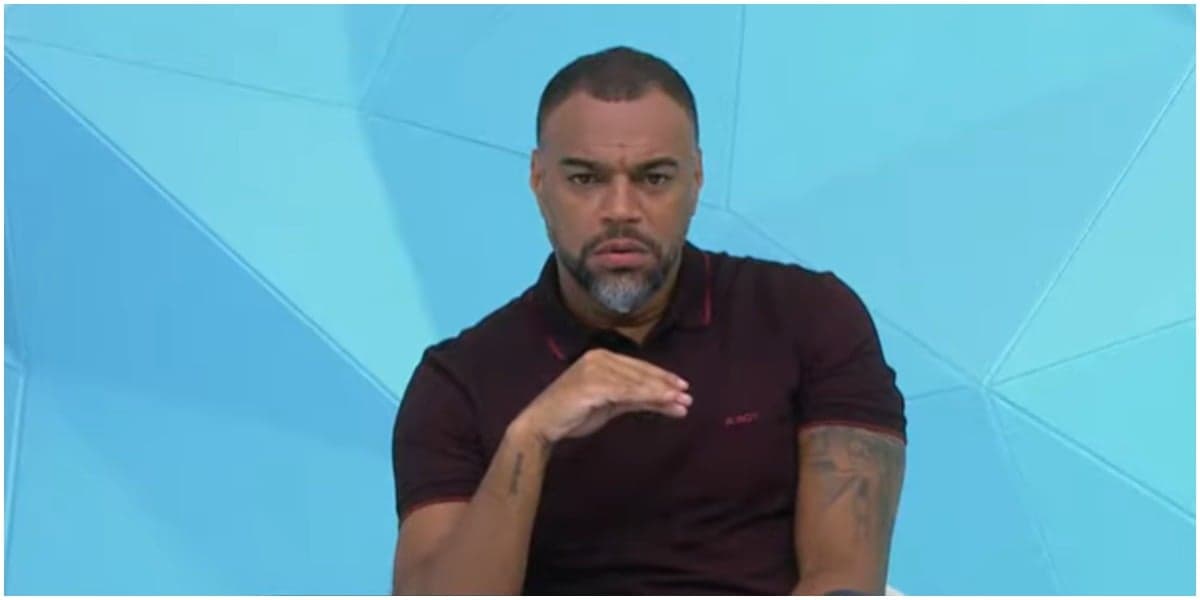 Denilson fez declaração para homem nas redes sociais e falou de seu grande ídolo (Foto: Reprodução) Denilson fez declaração para homem nas redes sociais e falou de seu grande ídolo (Foto: Reprodução)