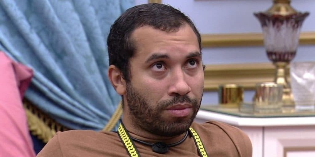 Gilberto desabafa no BBB21, expõe violência cruel e verdade bomba choca: "Muito sofrimento"
