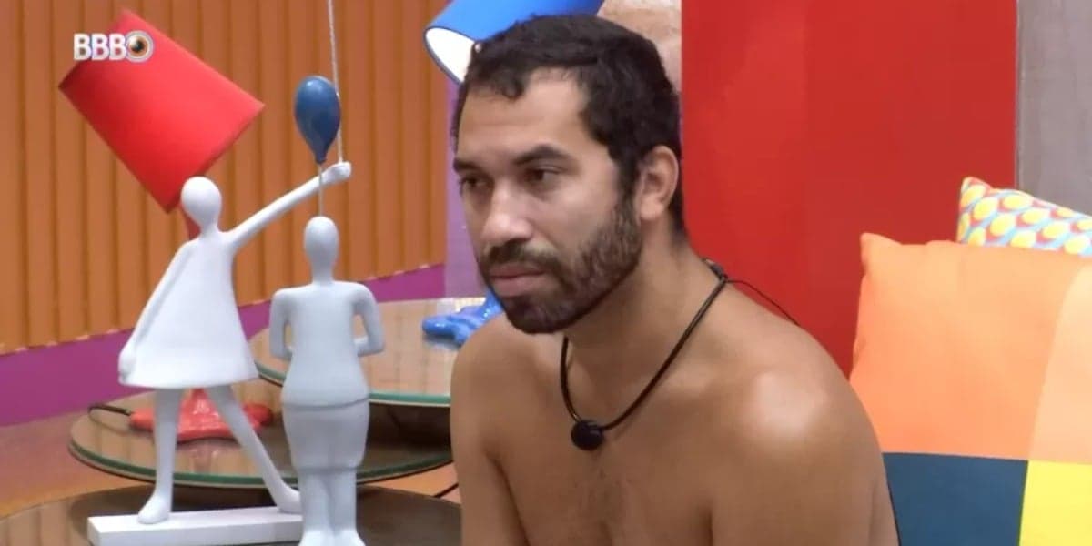 Gilberto se isola e desabafa no BBB21 (Foto: Reprodução) Gilberto se isola e desabafa no BBB21 (Foto: Reprodução)