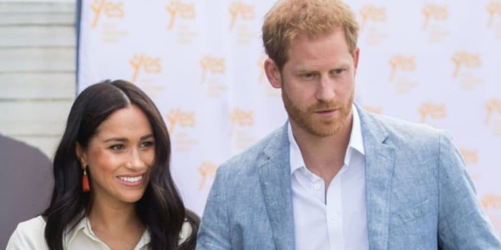 Harry e Meghan são ameaçados de morte, tem vida por um fio e clamam por socorro: "Por favor"