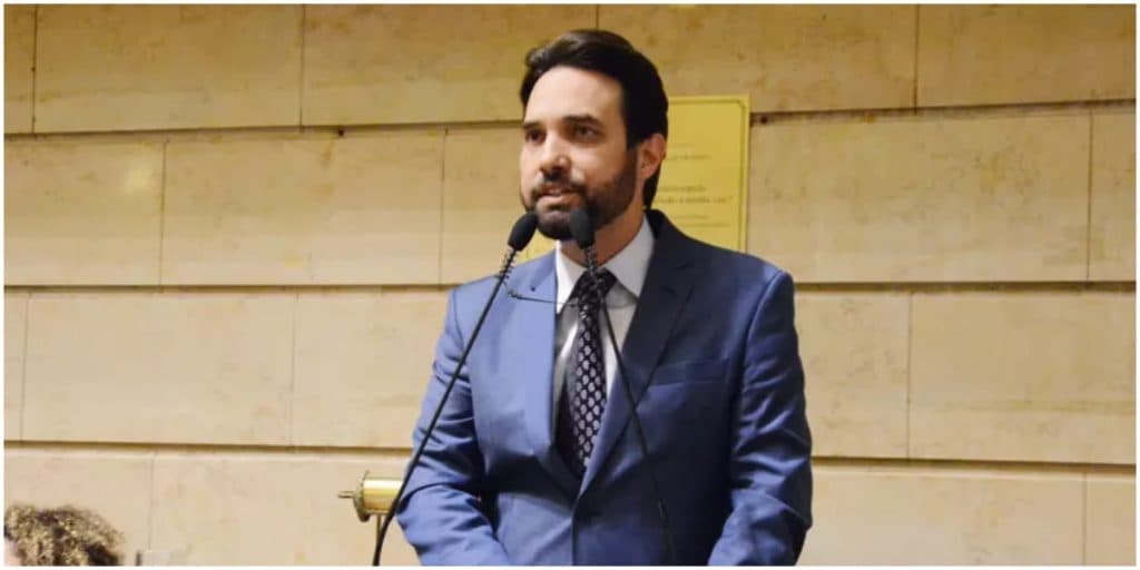 Caso Henry: Jairinho contrata novo advogado e dá ordem sobre corpo do menino; "Desenterra"