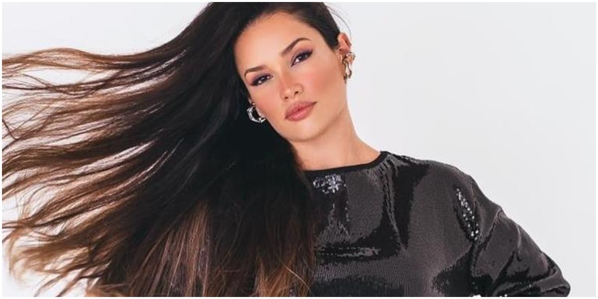 Juliette faz homenagem à sua irmã e emociona todos com uma bela canção Juliette faz homenagem à sua irmã e emociona todos com uma bela canção