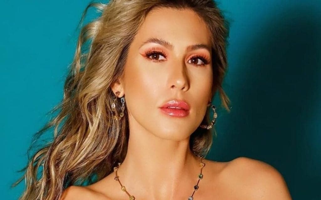 “Parei de ligar e percebi que o amigo era eu” detona Lívia Andrade com César Filho marcado