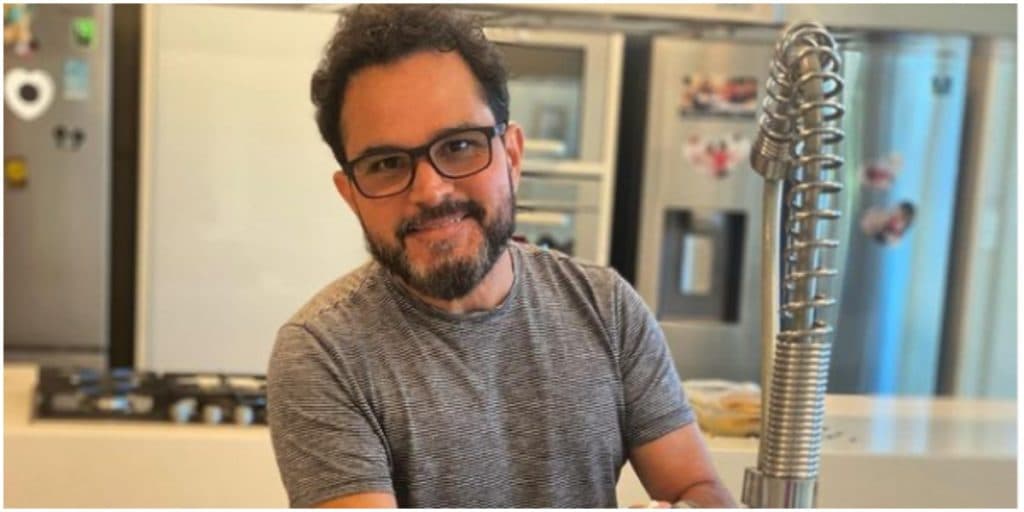 Afastado da família, Luciano Camargo é definitivamente excluído e Zezé esfrega separação
