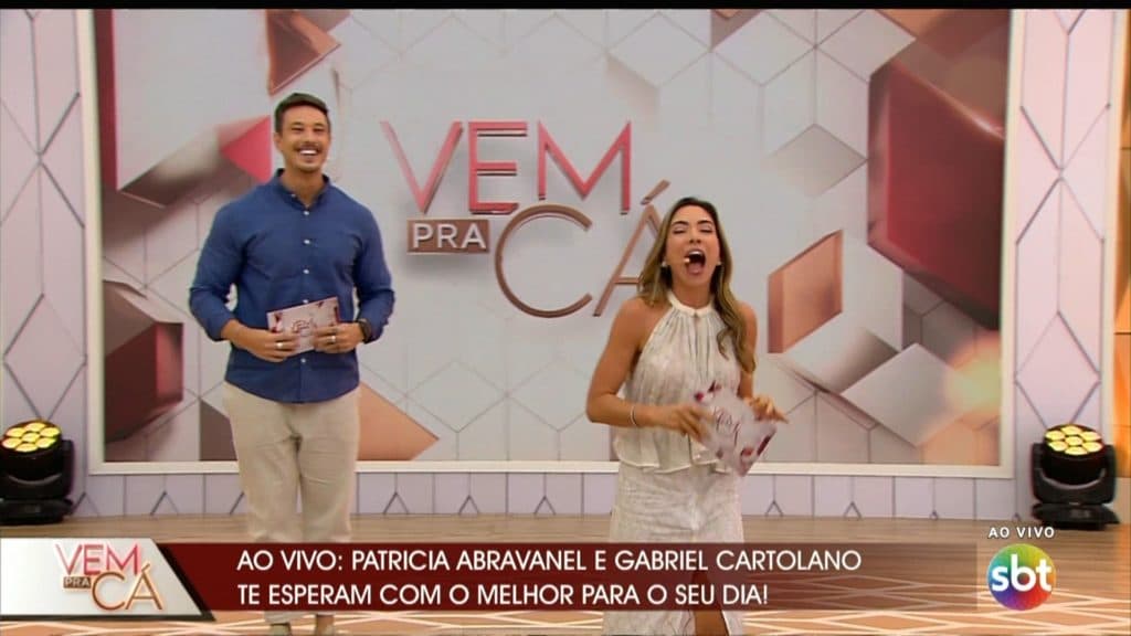 Patrícia Abravanel, após fazer Cartolano passar vergonha ao vivo, provoca produção e detona: "Tem medo"