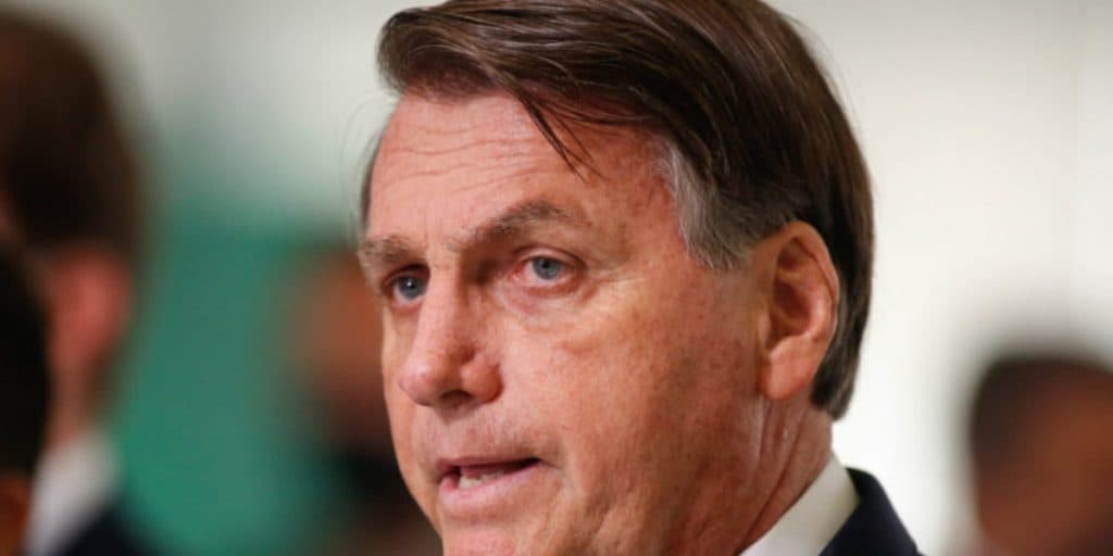 Governo Bolsonaro rejeita 11 ofertas de vacinas contra a Covid-19; detalhes são expostos