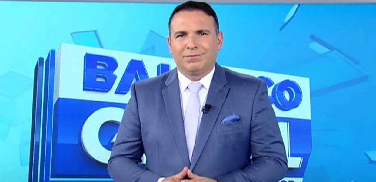 Reinaldo Gottino voltou ao Balanço Geral na Record após um período na CNN Brasil (Foto: Reprodução)