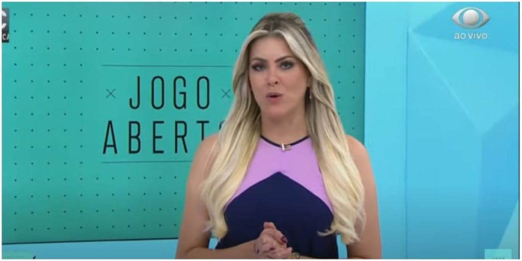 Renata Fan surge com calcinha minúscula, expõe o que tem e deixa marmanjos babando: "Maravilhosa"