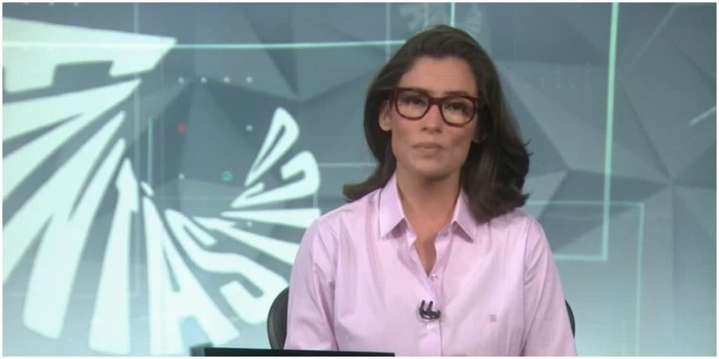 Renata Vasconcellos, após anúncio de demissão, posta foto enigmática e desabafa: "Acalmar o coração"