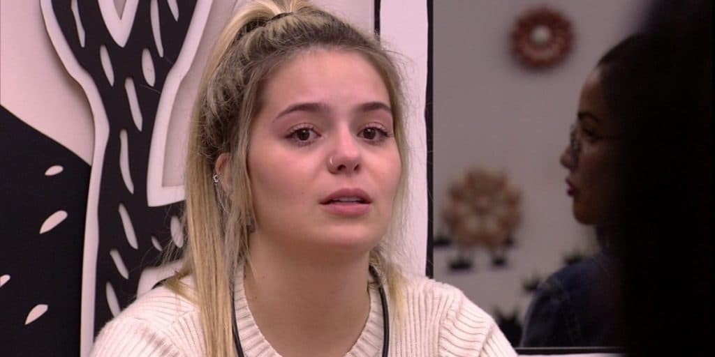 "Se eu soubesse que isso ia acontecer, jamais deixaria", dizem pais de Viih Tube do BBB21 desesperados