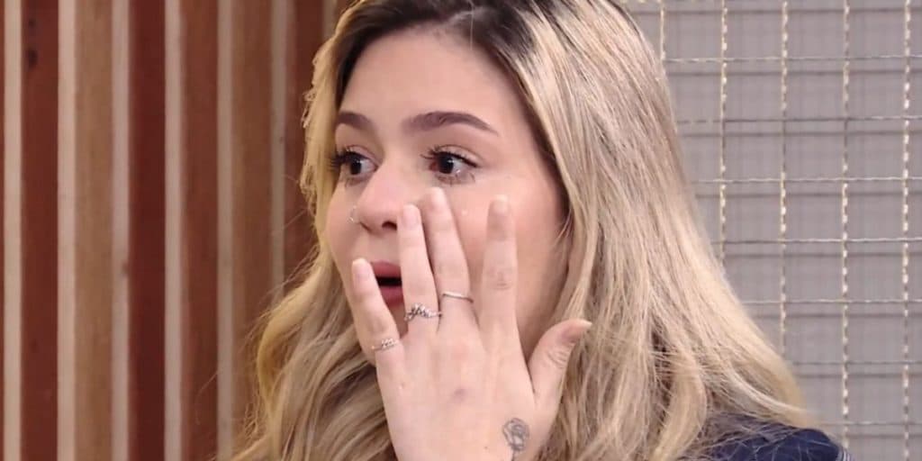 "Não está tudo bem", desabafa Viih Tube aos prantos, após rejeição histórica no BBB21
