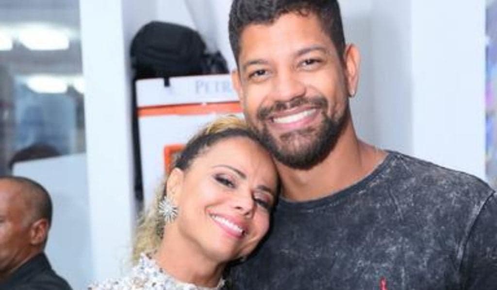 Viviane Araújo expõe casamento às pressas com namorado gato e divulga novidade: "Minha primeira vez"