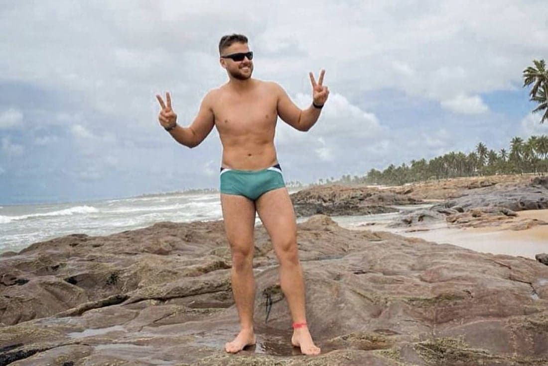 Zé Neto causa polêmica depois de "volumão" na sunga (Foto: Reprodução/Instagram)