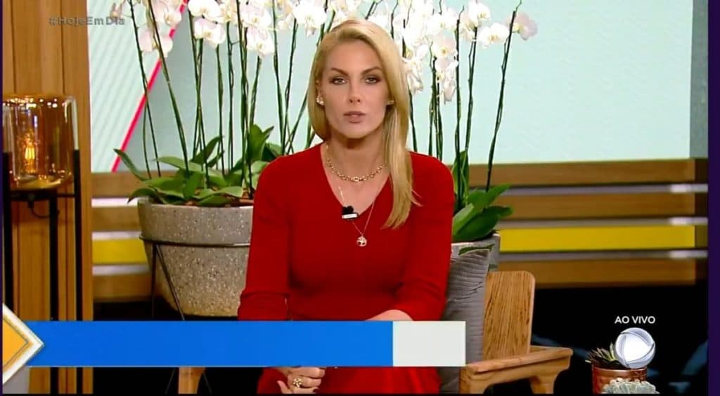 "Notícia que não queria dar", Ana Hickmann interrompe Hoje em Dia e desaba com confirmação de morte na Record
