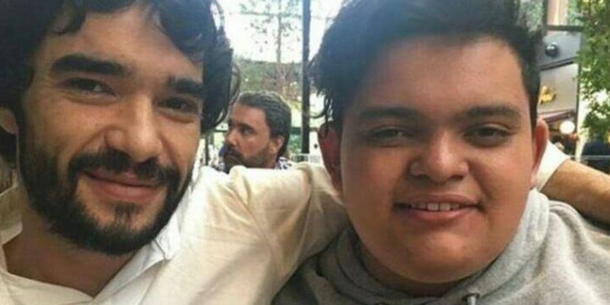 Caio Blat se reaproxima do filho