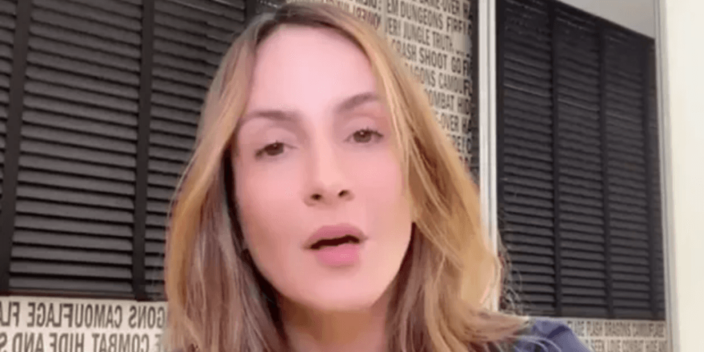 Famoso cantor perde a paciência com Claudia Leitte e decide expor decepção com cantora: "Vergonha"