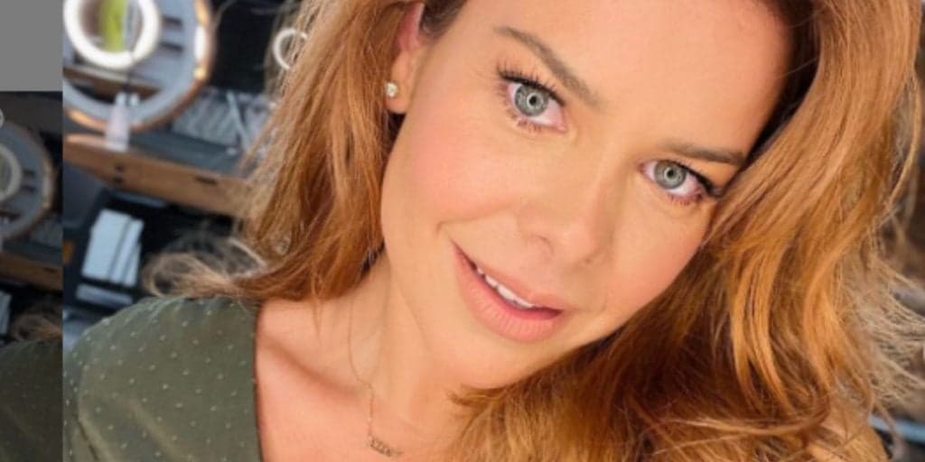 Fernanda Souza surge atracada com mulher, expõe mudança radical em vida íntima e assume: "3 anos"