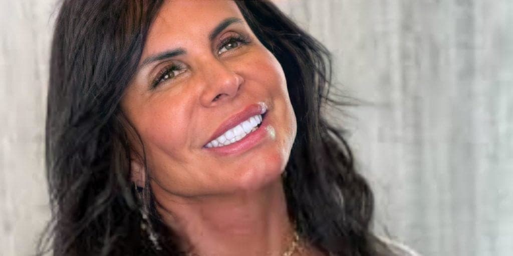 Gretchen posta foto poderosa