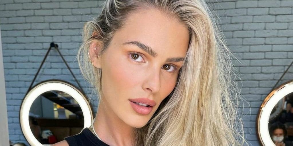 Yasmin Brunet manda recado para a cunhada em meio a brigas com a família de Gabriel Medina: "Deus te proteja"