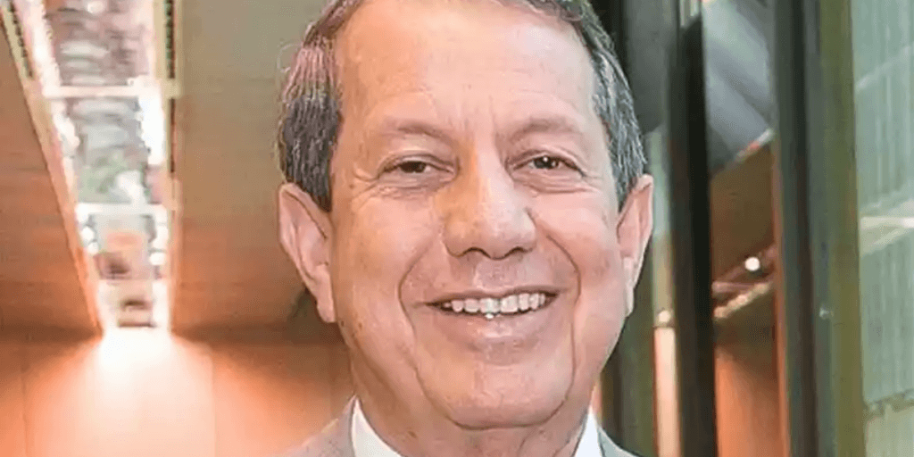 Sai ou fica? R.R Soares tem futuro na programação da Band definido; emissora prepara novidades para 2022
