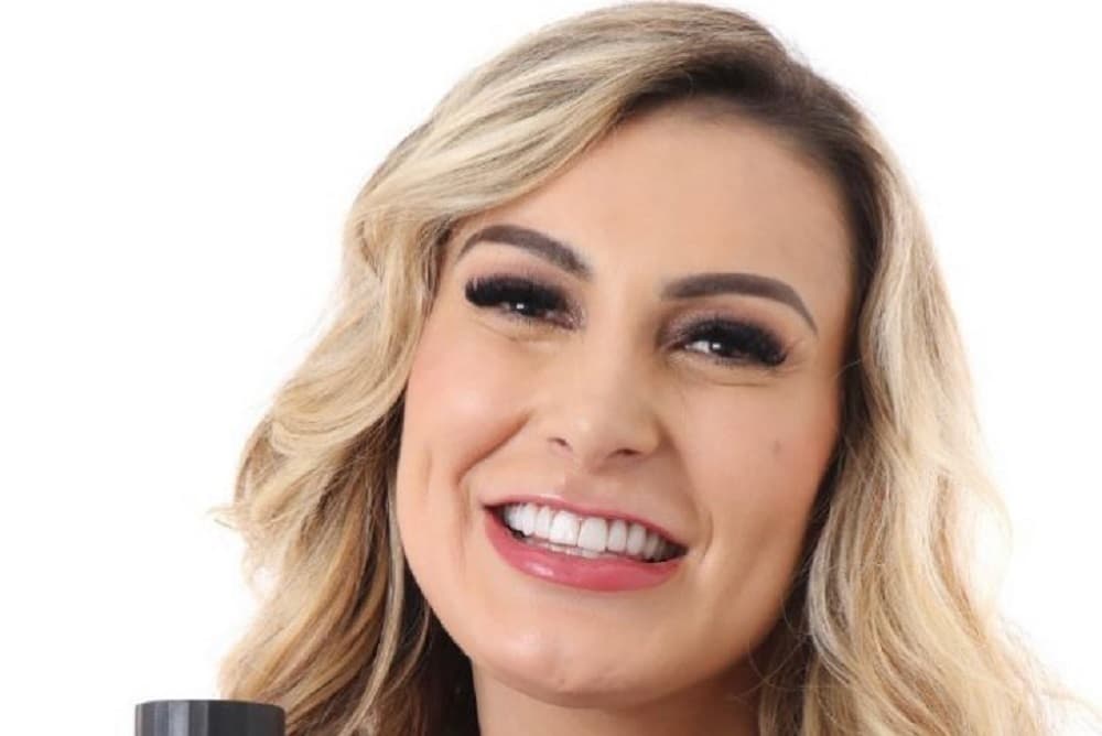 "Em meio aos escombros", dispara Andressa Urach ao detonar situação brutal e novo trabalho
