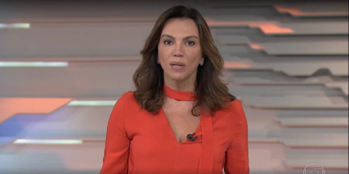 Ana Paula Araújo iniciou o Bom Dia Brasil às pressas falou a respeito da chegada de esperança no país (Foto: Reprodução)