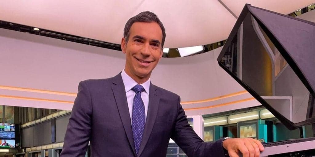 Cesar Tralli no "Jornal Hoje" (Foto: Reprodução/TV Globo) Cesar Tralli no "Jornal Hoje" (Foto: Reprodução/TV Globo)