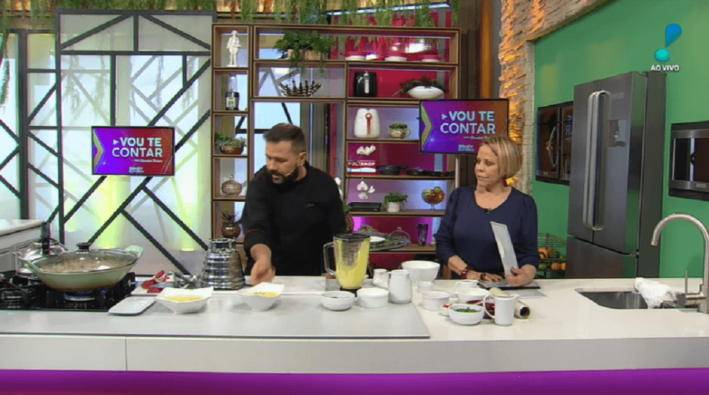 "Eu não gosto", Claudete Troiano vira para chef, ao vivo, e se recusa a comer prato na lata: "Mito"