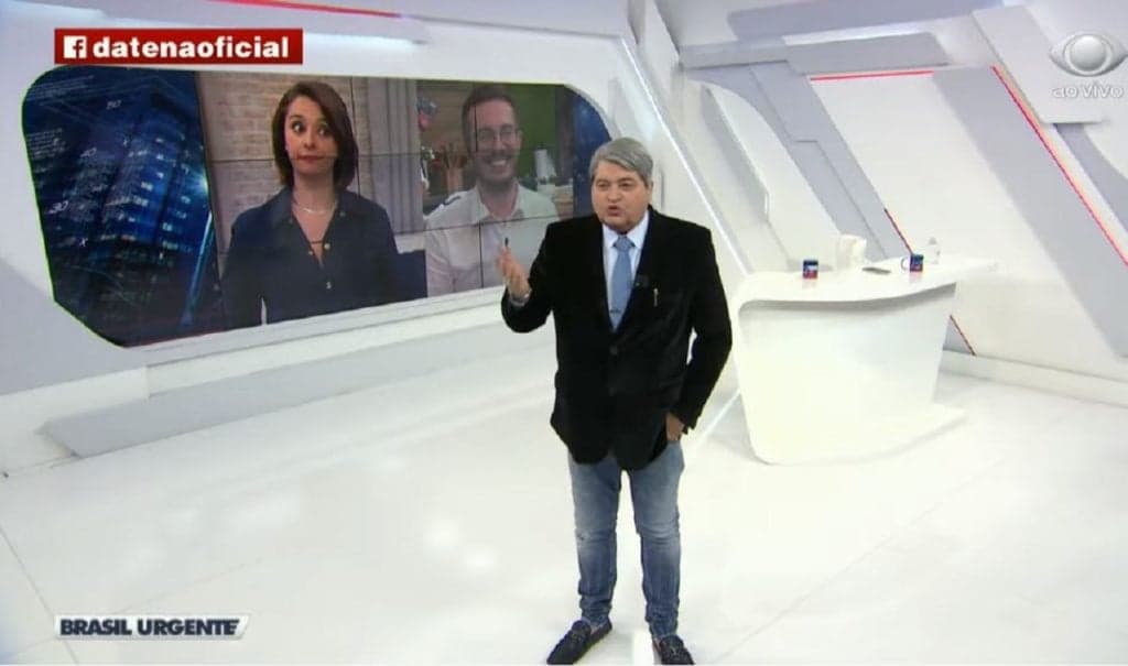 Datena detona com produção após som entrar no momento errado e explode: “Vai ser demitido”