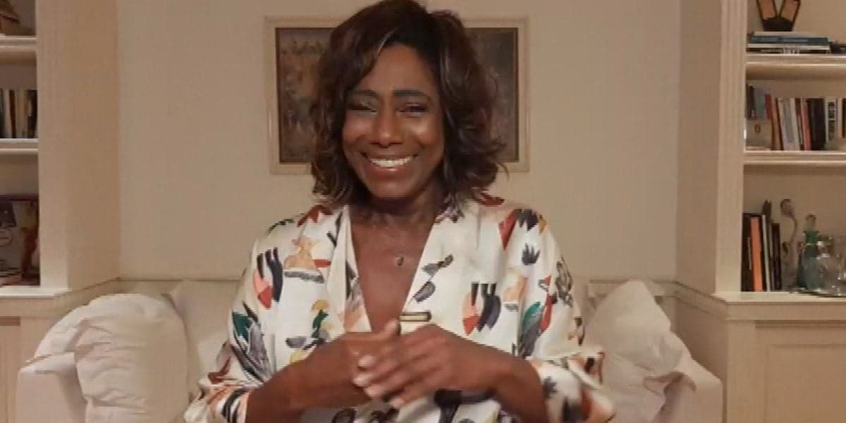 "Não tem como descrever", Gloria Maria surge no hospital e desaba em textão após ser proibida de entrar na Globo