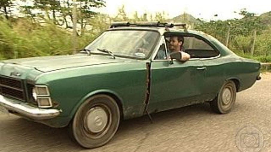 Opala 79 desaparecido durante o quadro "Lata Velha" (Foto: Reprodução/TV Globo) Opala 79 desaparecido durante o quadro "Lata Velha" (Foto: Reprodução/TV Globo)