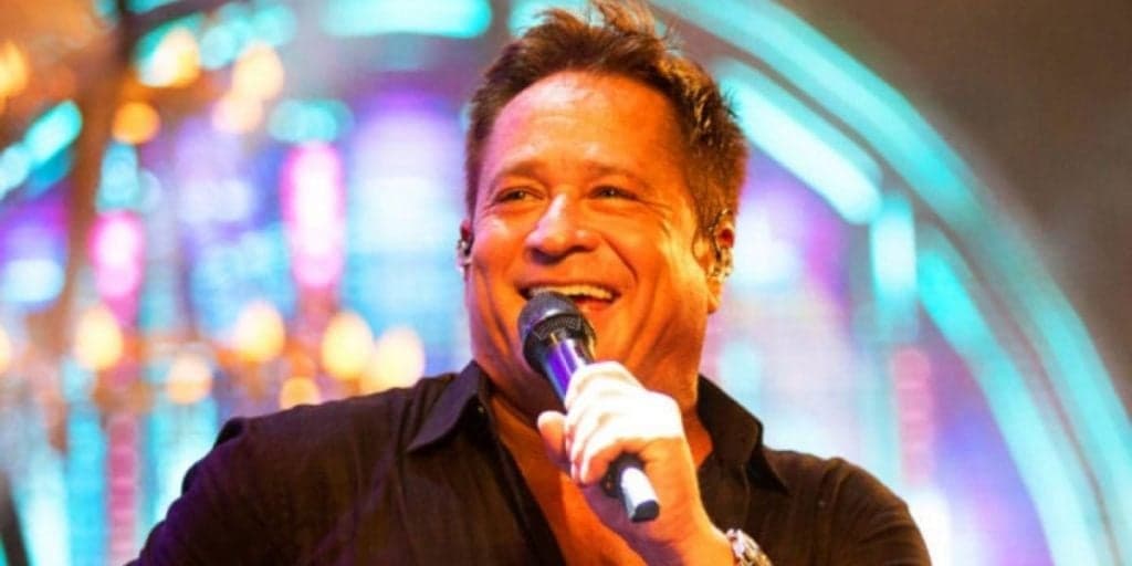 Leonardo verbaliza desespero dramático, após ser colocado na parede por homem e ter que sacar milhões