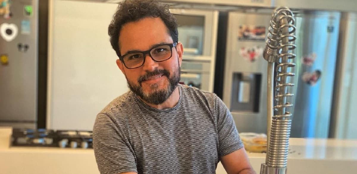 Luciano Camargo revela trecho de nova música solo (Foto: Reprodução/Instagram) Luciano Camargo revela trecho de nova música solo (Foto: Reprodução/Instagram)