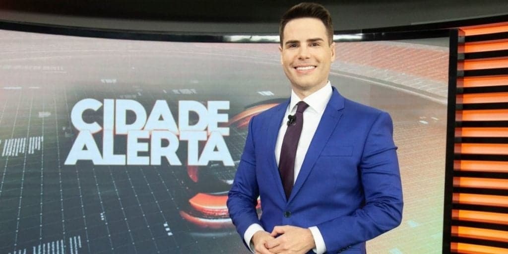 Luiz Bacci expõe esconderijo de mulher, "ajuda" assassino ao vivo e afunda Record com prejuízo de R$ 15 mil: “Foi um circo armado"