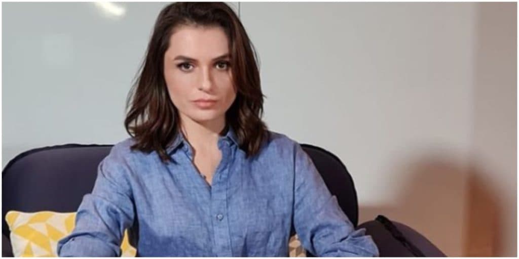 Monica Iozzi, após fim cruel com a Globo, fecha com a concorrente e ganha trabalho como apresentadora