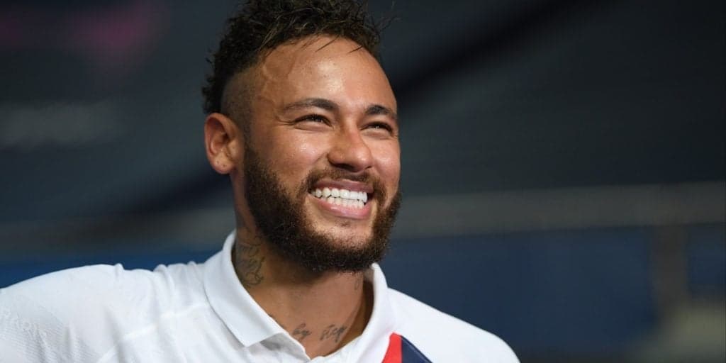 Neymar, após suposto romance com Jade Picon, volta pra ex e é flagrado com Bruna em estádio
